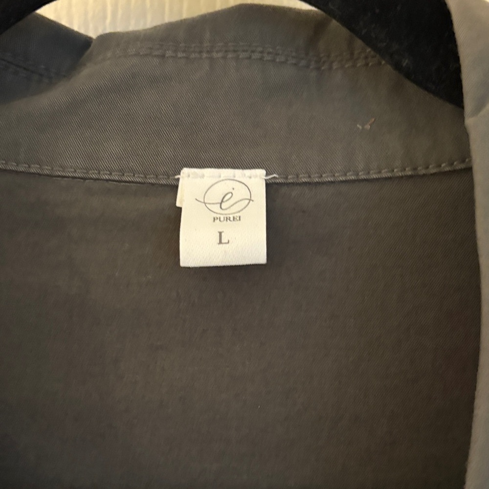 Women’s Purei Utility Jacket - Picture 2 of 6
